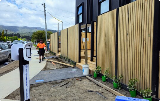 SwiftProtect portable perimeter detector at a Faisandier development site